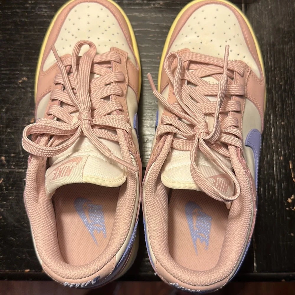 Nike Dunks - Picture 6 of 6